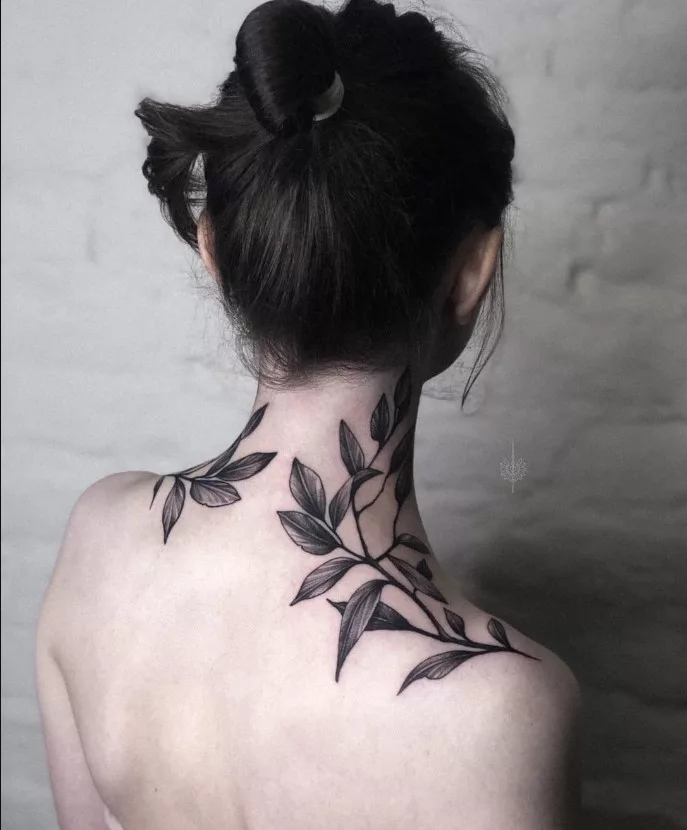 Alena Zozulenko tattoo 