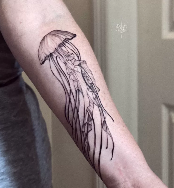 Alena Zozulenko tattoo 