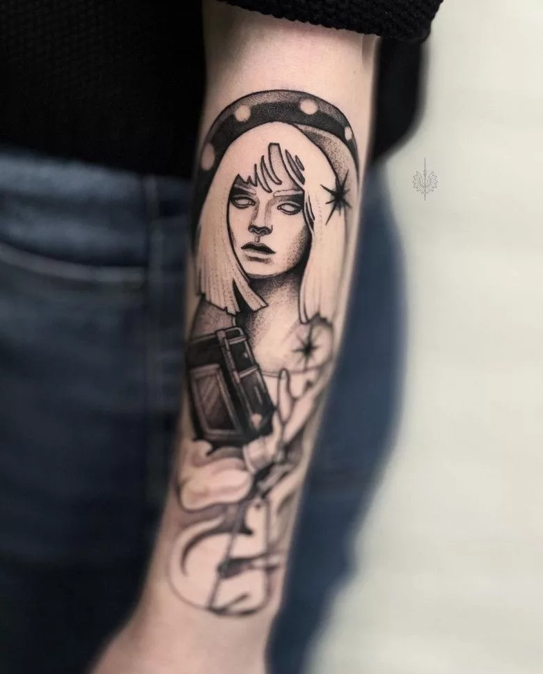 Alena Zozulenko tattoo 