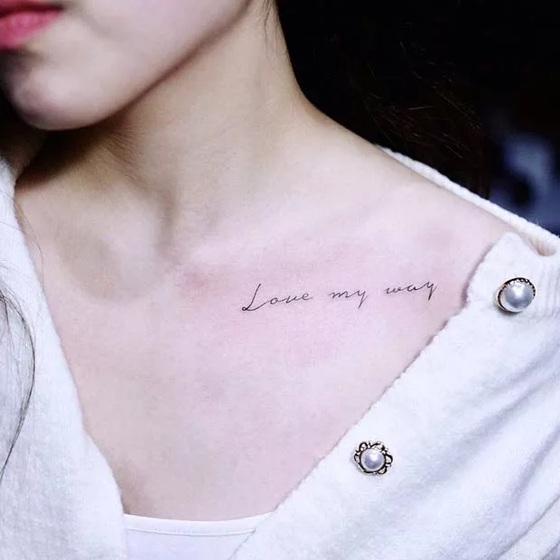 collarbone tattoo