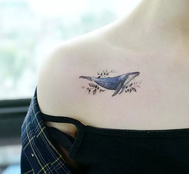 collarbone tattoo