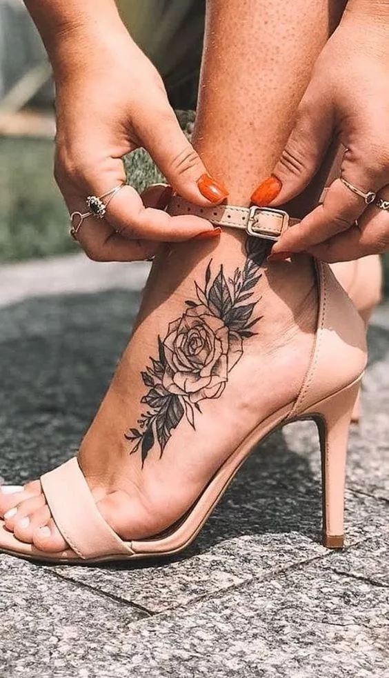 rose tattoo