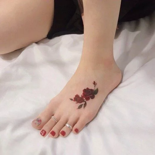 rose tattoo