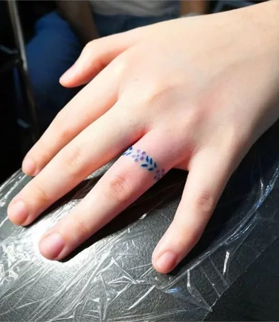 ring tattoo