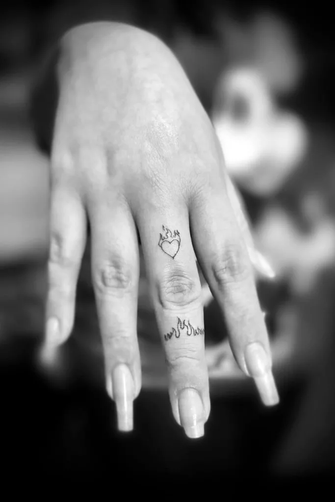 ring tattoo