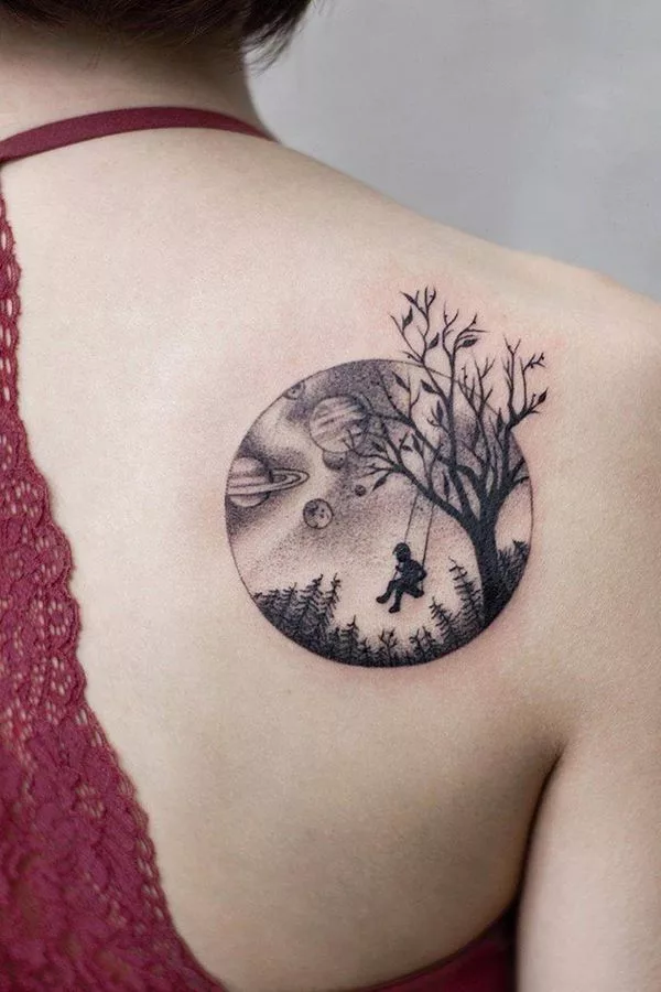 black and grey tattoo